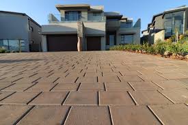 Trusted Waverly, MI Driveway Paving Services Experts